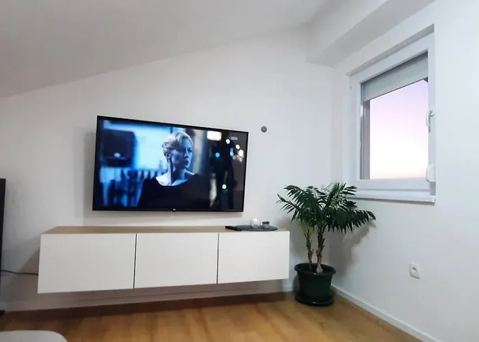 - 2 Bedroom With Sea View 公寓 *