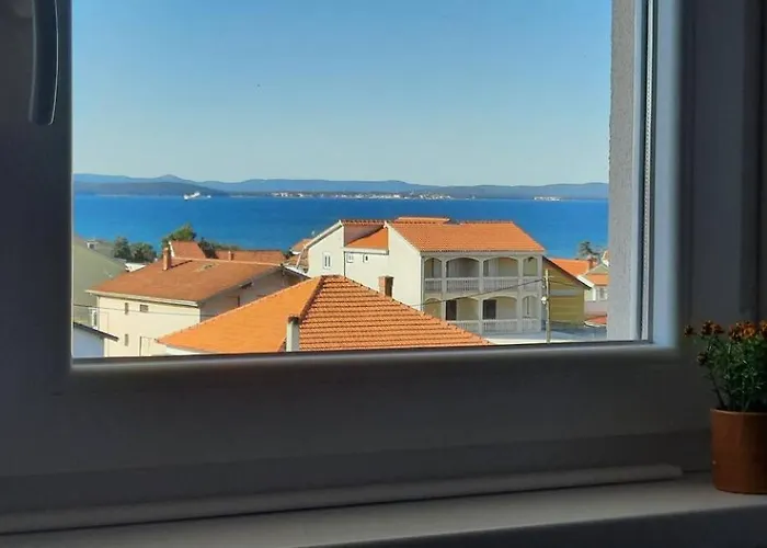 公寓 - 2 Bedroom With Sea View 扎达尔