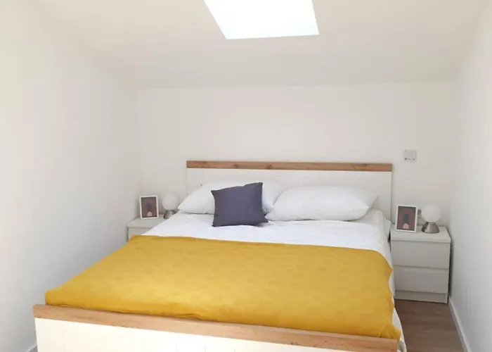 - 2 Bedroom With Sea View 公寓 扎达尔