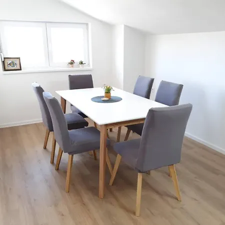 아파트 - 2 Bedroom With Sea View *