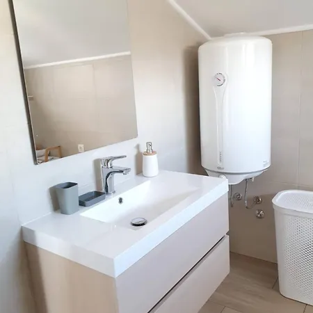 아파트 - 2 Bedroom With Sea View