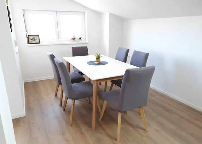 アパート - 2 Bedroom With Sea View *