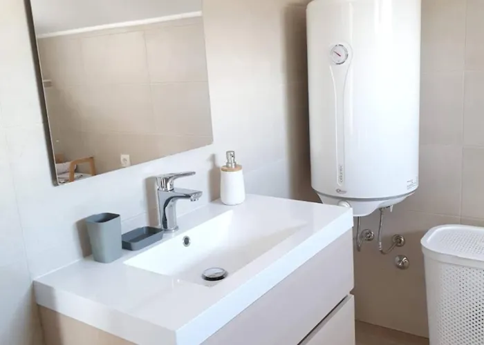 アパート - 2 Bedroom With Sea View